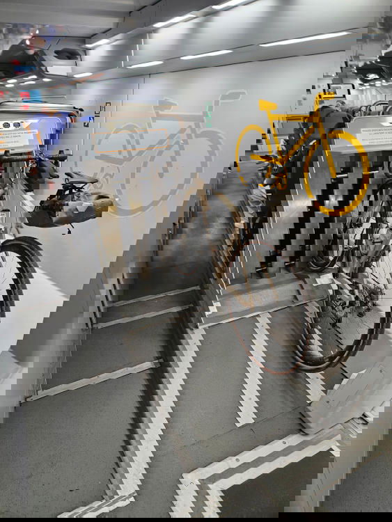 train and bike from Florence to Pisa