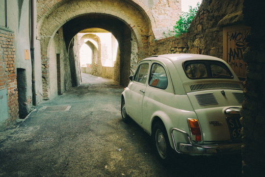 Driving in Tuscany: Top Tips to Make Driving in Italy Less Stressful!