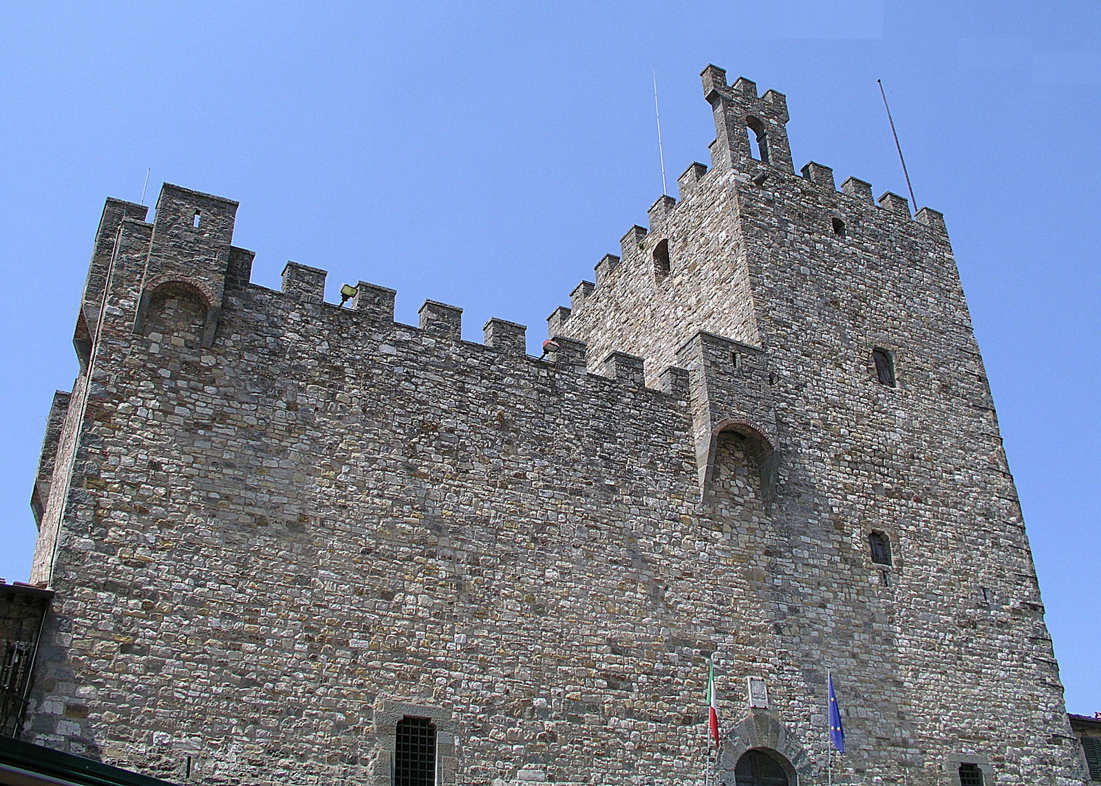 Castles, churches and Etruscan at Castellina Chianti