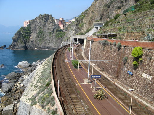 How to Get to & Move Around Cinque Terre