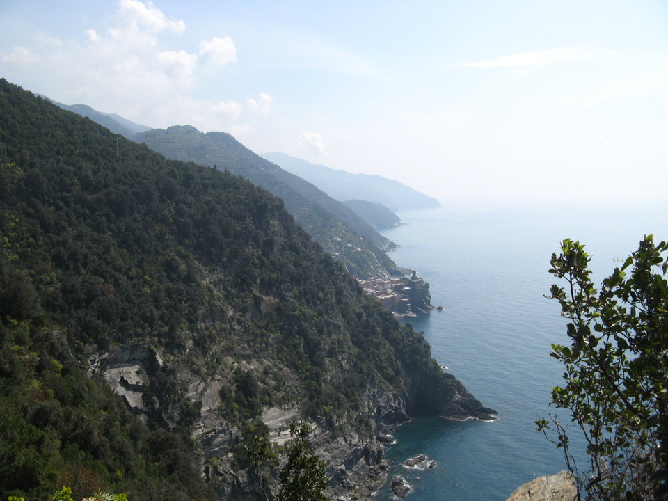 How to Get to (& moving around) Cinque Terre