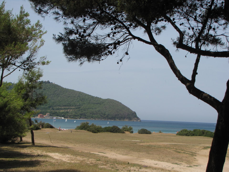 Baratti, the Caribbean in Tuscany