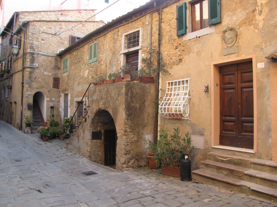 Castagneto Carducci