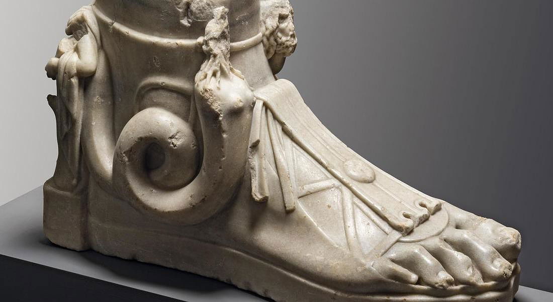 Ai Piedi degli Dei :: Museum of Fashion & Moda :: Art exhibition in Florence Italy, 2020 :: VisitFlorence.com