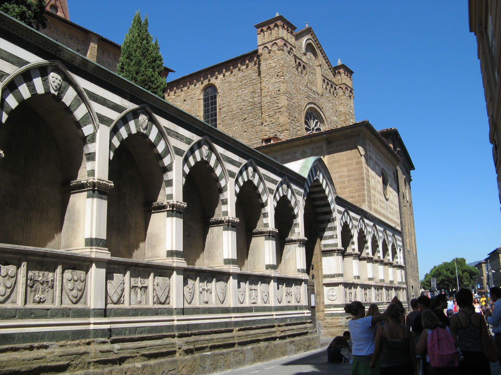 Making art & history fun with family friendly tours