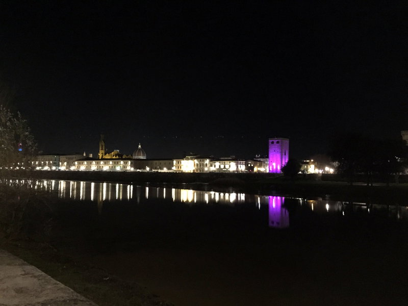 F-lights in Florence for the holidays illuminating Ponte Vecchio :: VisitFlorence.com
