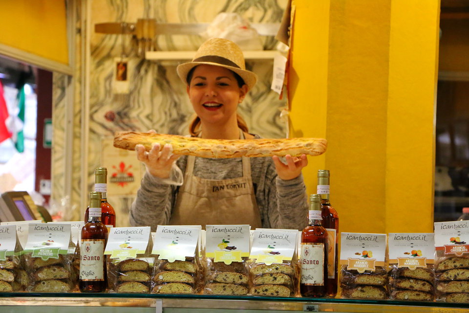 Art & Food in Florence: A Guided Walking Tour with Tasty Stops