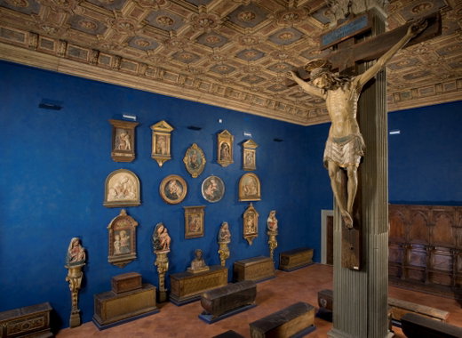 Inside the Stefano Bardini Museum