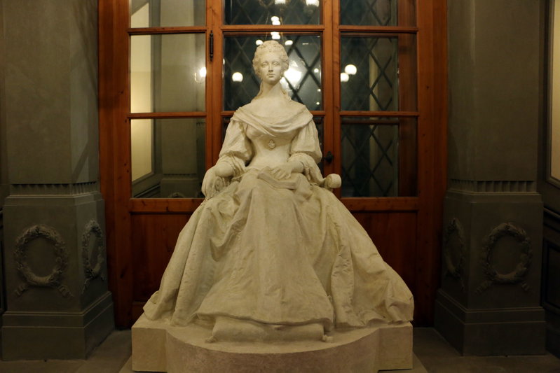 Palazzo Pitto: The Costum Museum