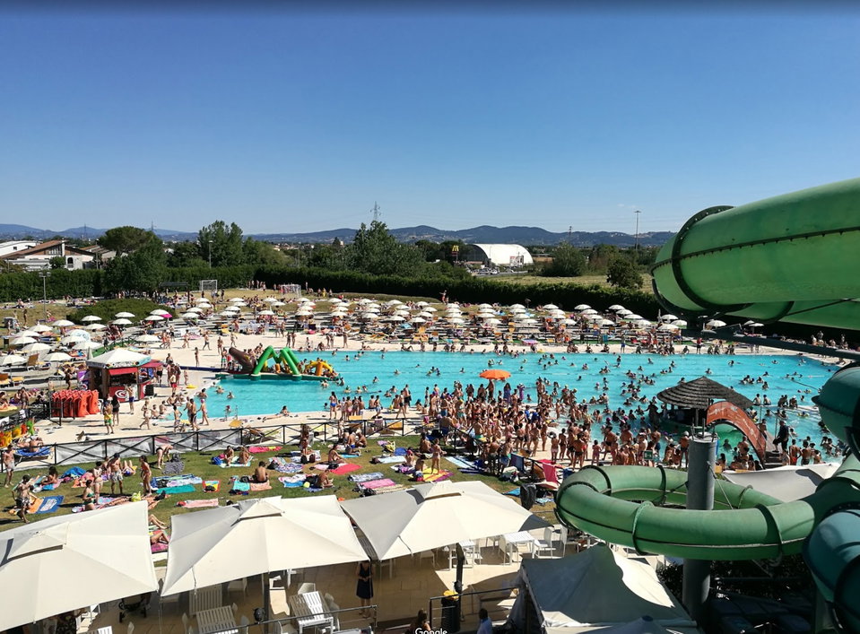 Pools in Florence to Cool Down When Temps Go Up!