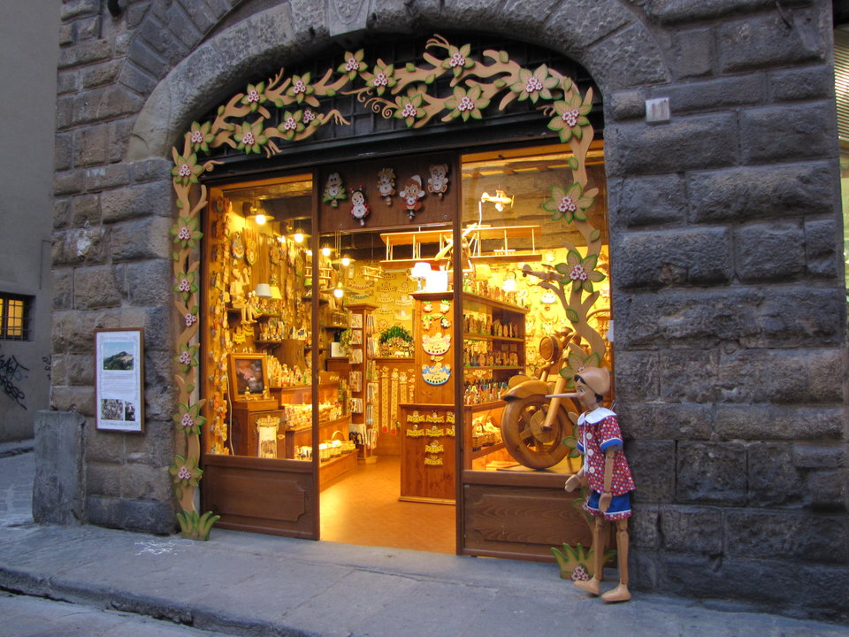 I love shopping in Florence!