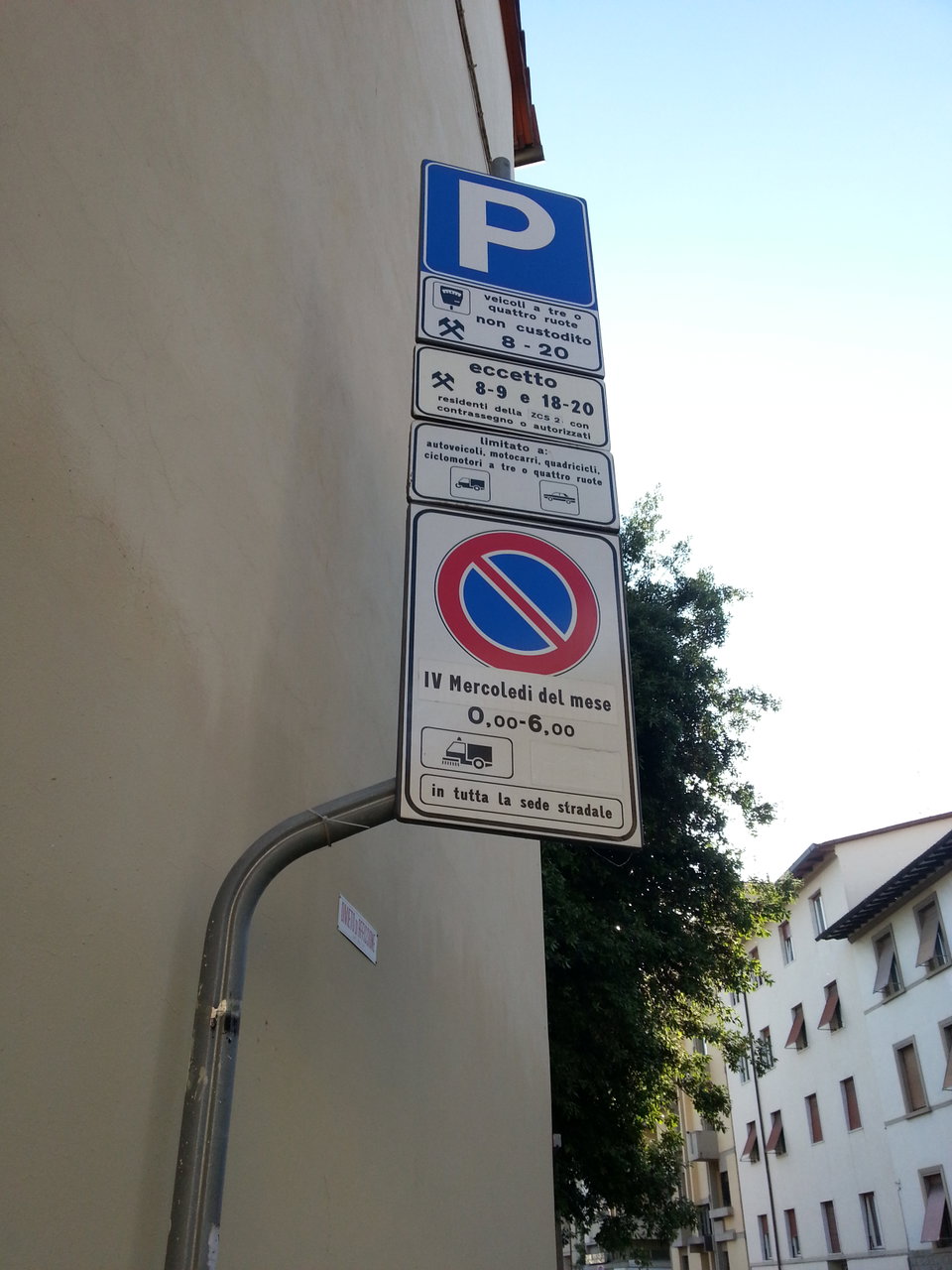 Parking in San Gimignano