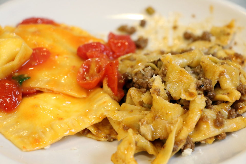 Small Group Cooking Class in Florence with Market Tour