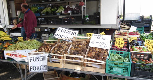 Shopping at The Outdoor Markets in Chianti