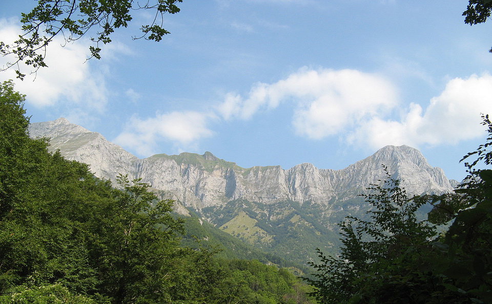 Hiking to Monte Forato