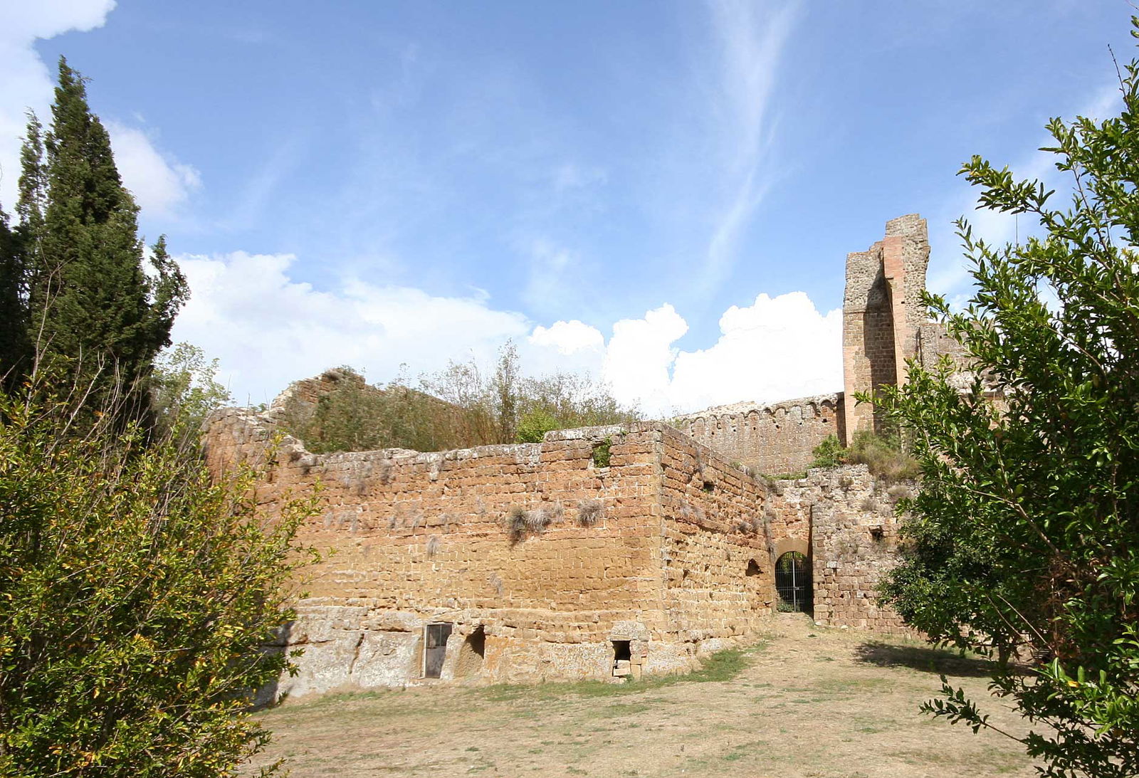 Sovana: The  Città del Tufo in Maremma, southern Tuscany