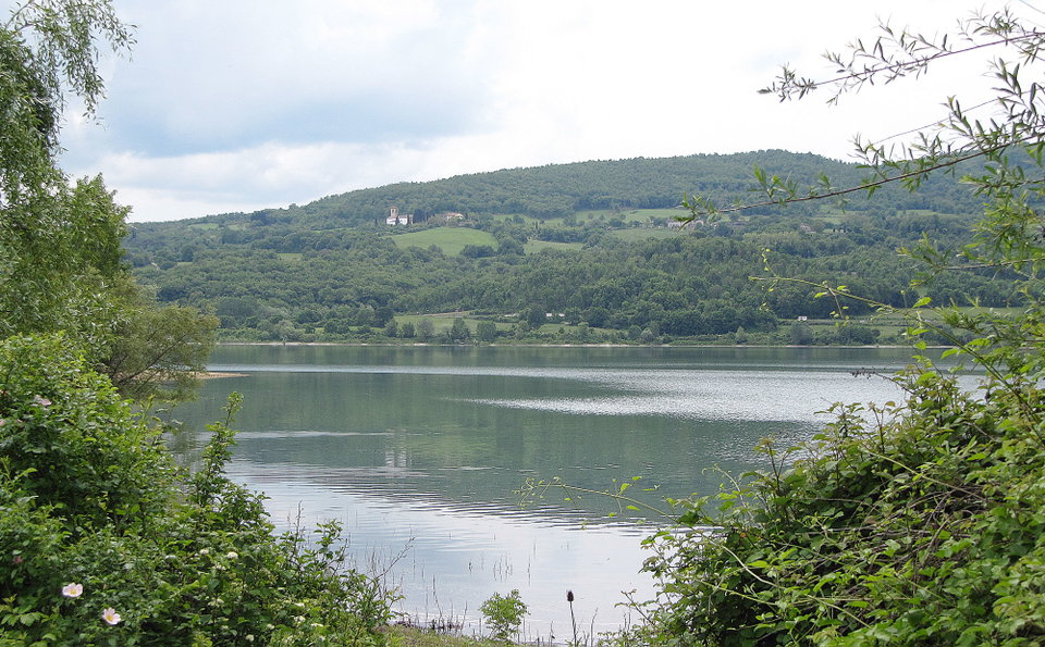 Mugello, the Great Outdoors around Lake Bilancino