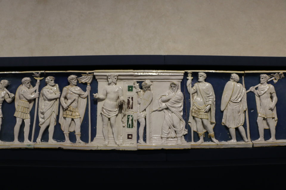 Exploring the Medici Villa at Poggio a Caiano