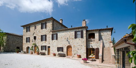 Agriturismo I Pianelli in Val d'Orcia near Murlo, Tuscany