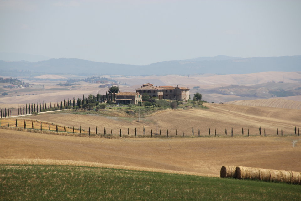 Villa Corsanello & the open spaces of Tuscany