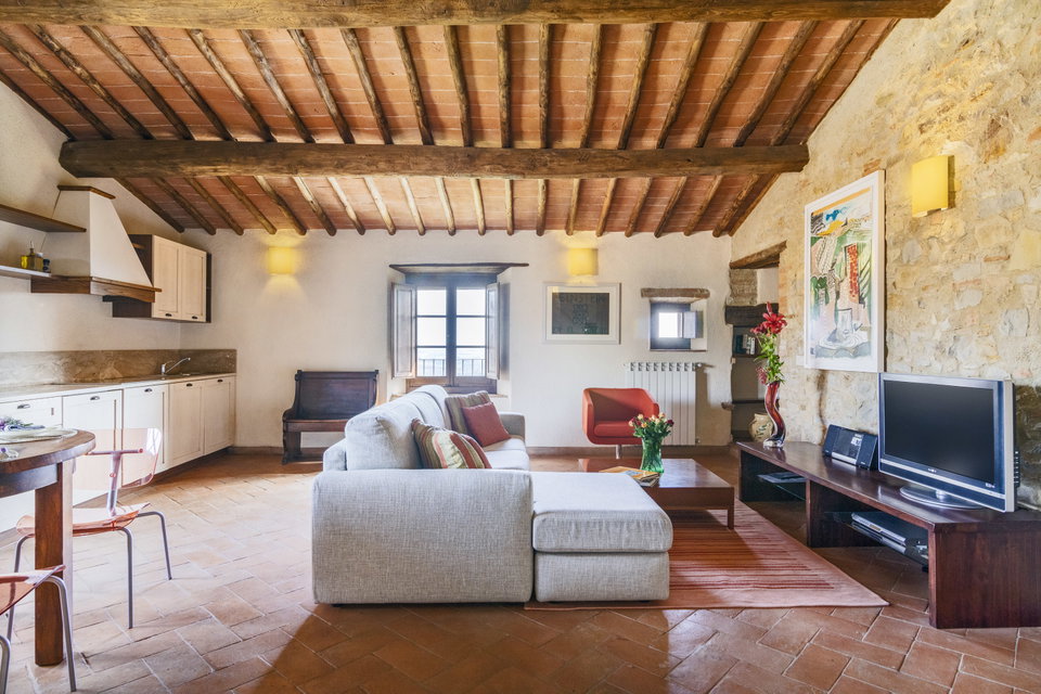 Il Cellese Farmhouse Apartments in Chianti Classico