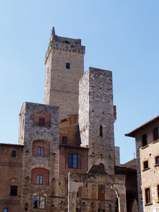 The Best 10 Day Trips from San Gimignano