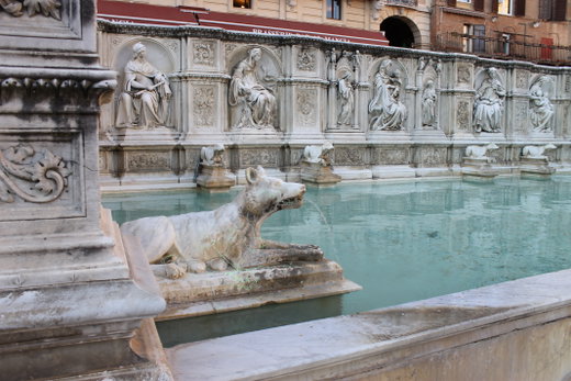 Scopri le antiche fonti di Siena