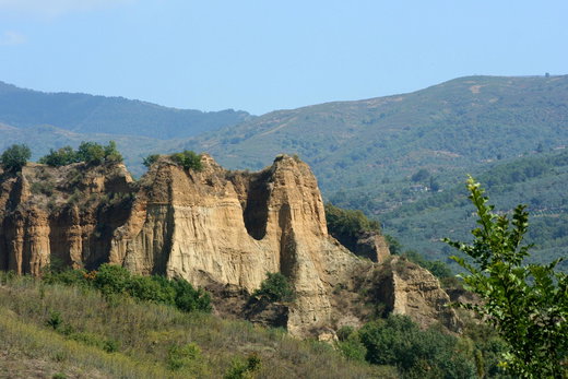 Via Setteponti: An Itinerary