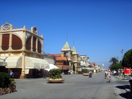Alla Scoperta della Versilia senza macchina