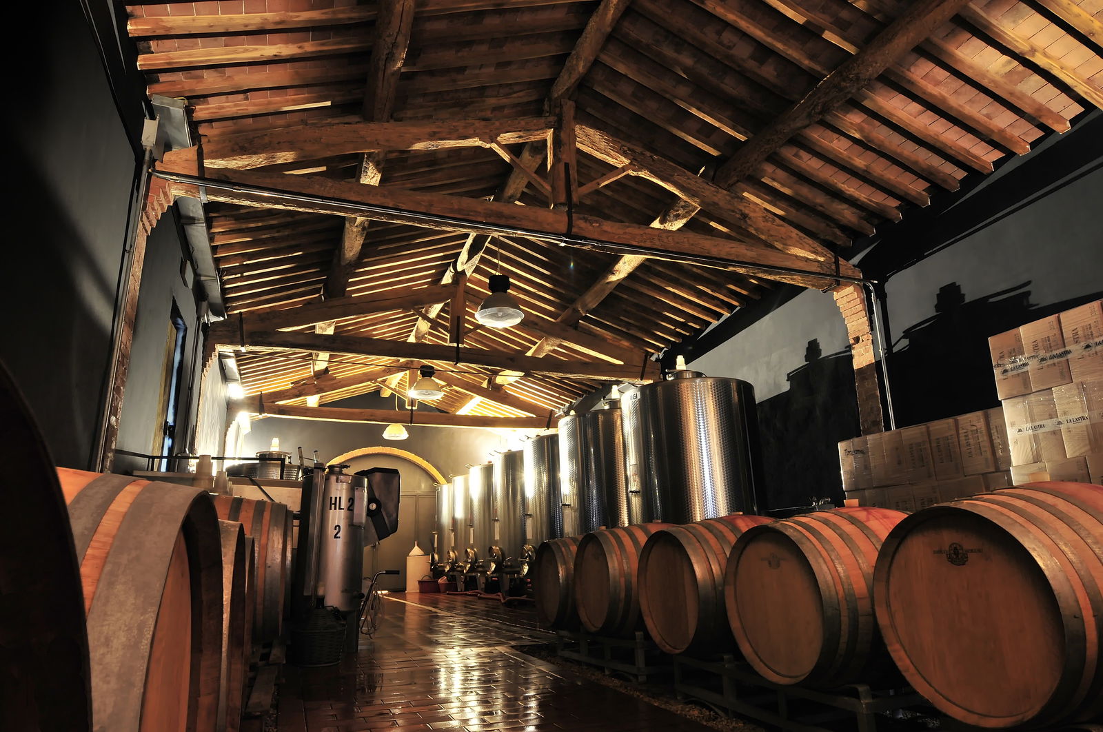 La Lastra Vineyards Cantina: The Ultimate Wine Experience